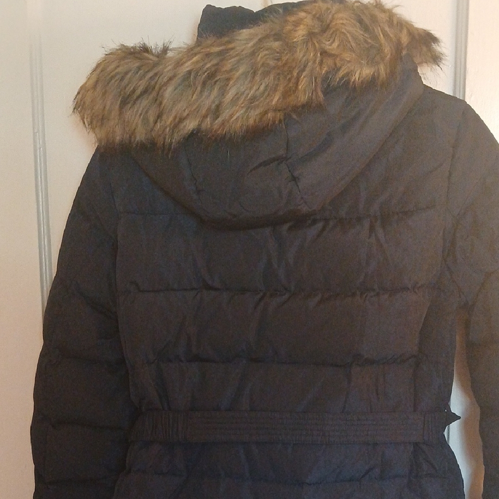 Michael Kors Navy Blue Puffer Coat with Fur Trim - Picture 12 of 15
